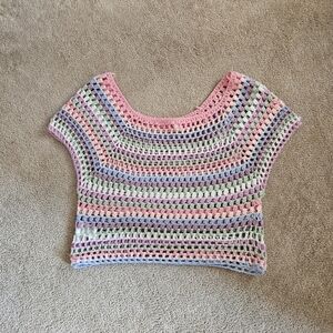 Pretty Pastel Crochet Crop Tshirt Sz M